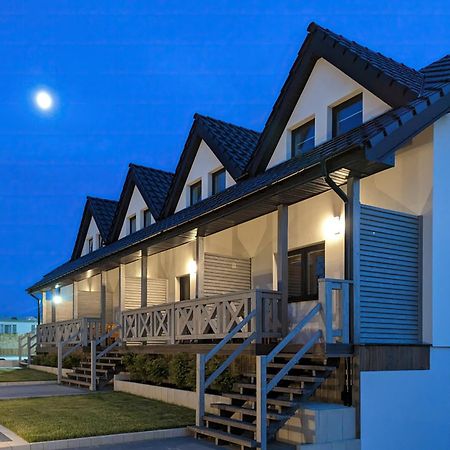 Seaside Escape Pet Friendly Apartments Mielenko By Noclegi Renters מראה חיצוני תמונה