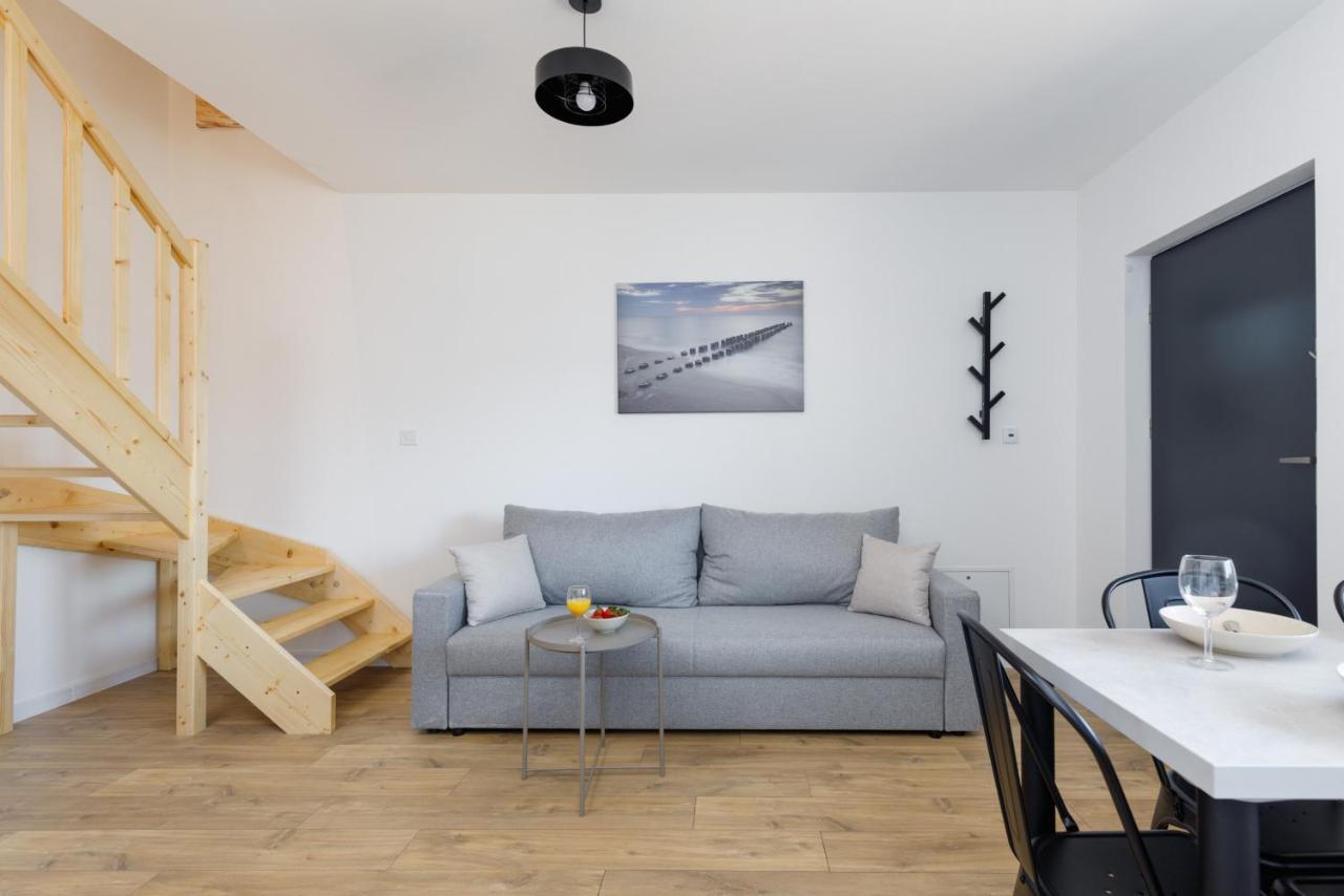Seaside Escape Pet Friendly Apartments Mielenko By Noclegi Renters מראה חיצוני תמונה